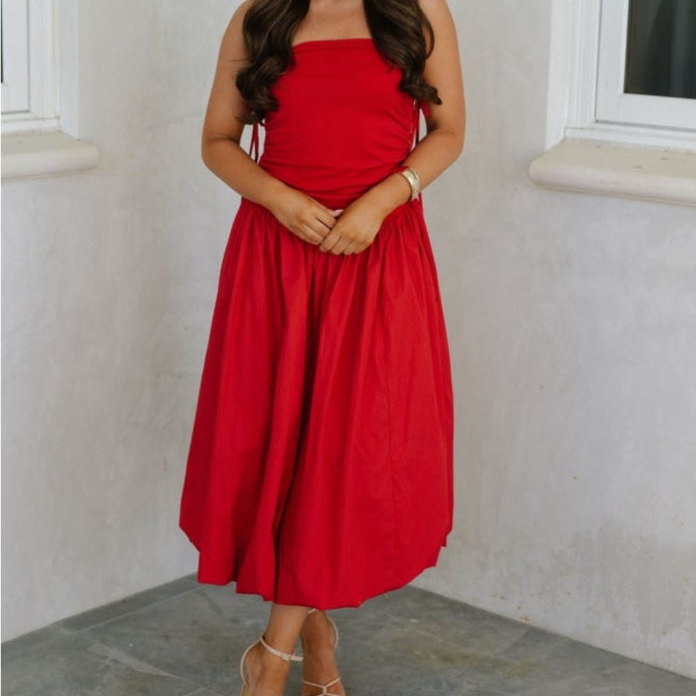 Boutique Red Strapless Dress